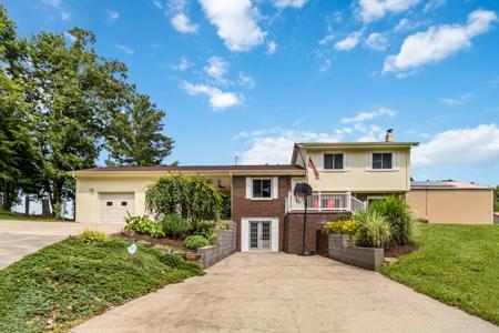 494 Topton Road