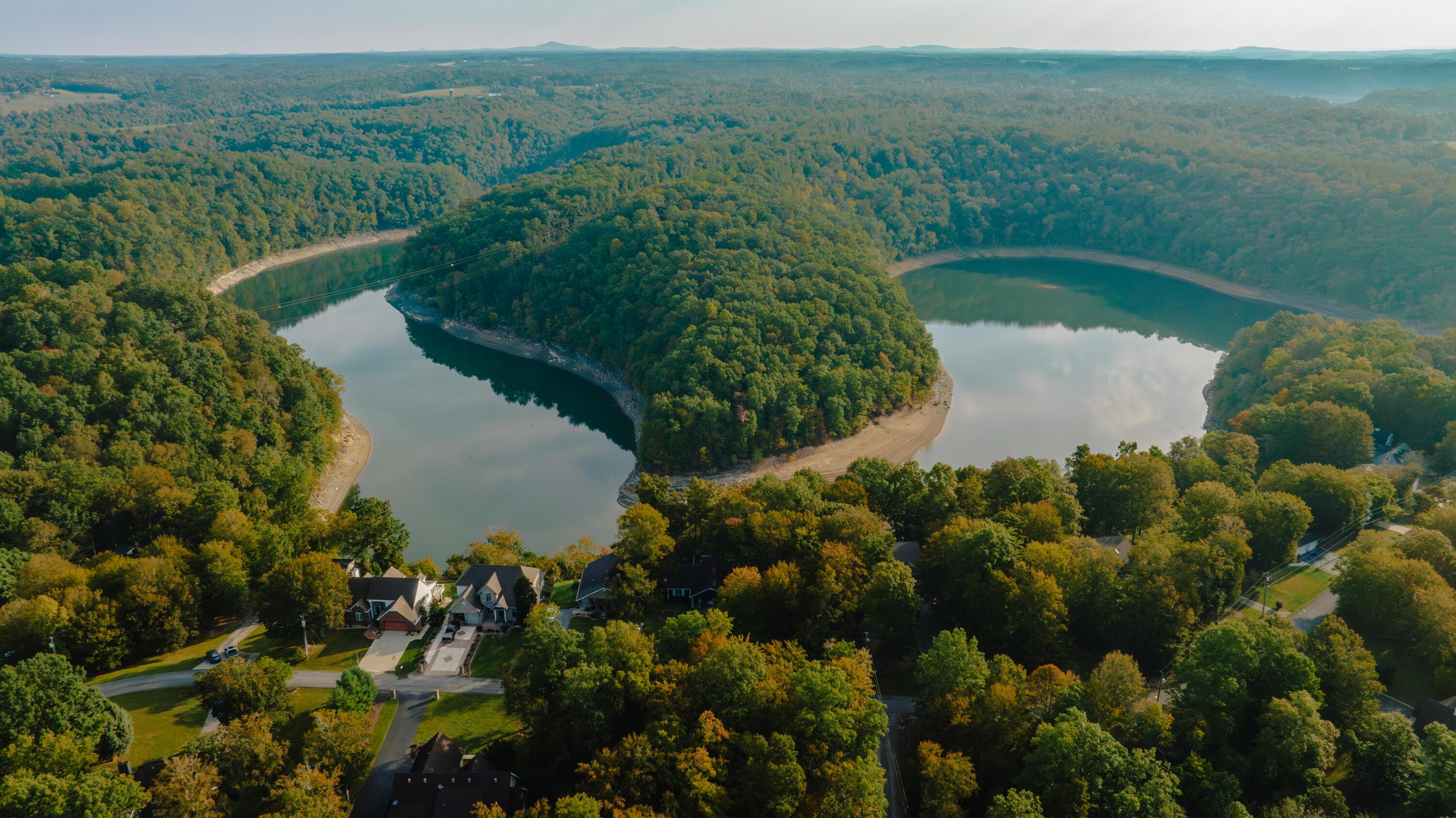 Image 2: 905 Lily Creek-45