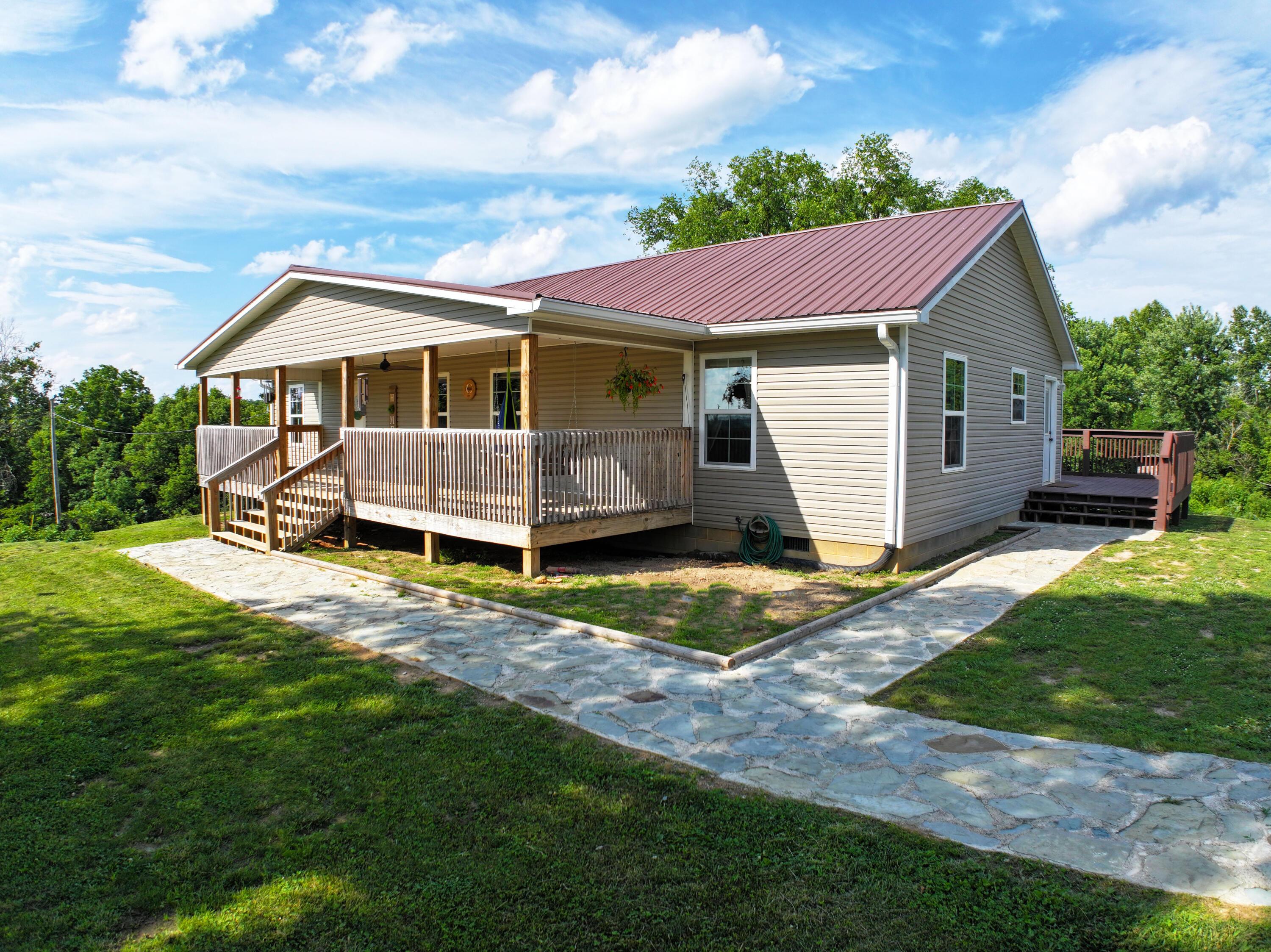 Image 1: Easy living starts here!