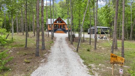 47 Wolfe Lake Spur Road