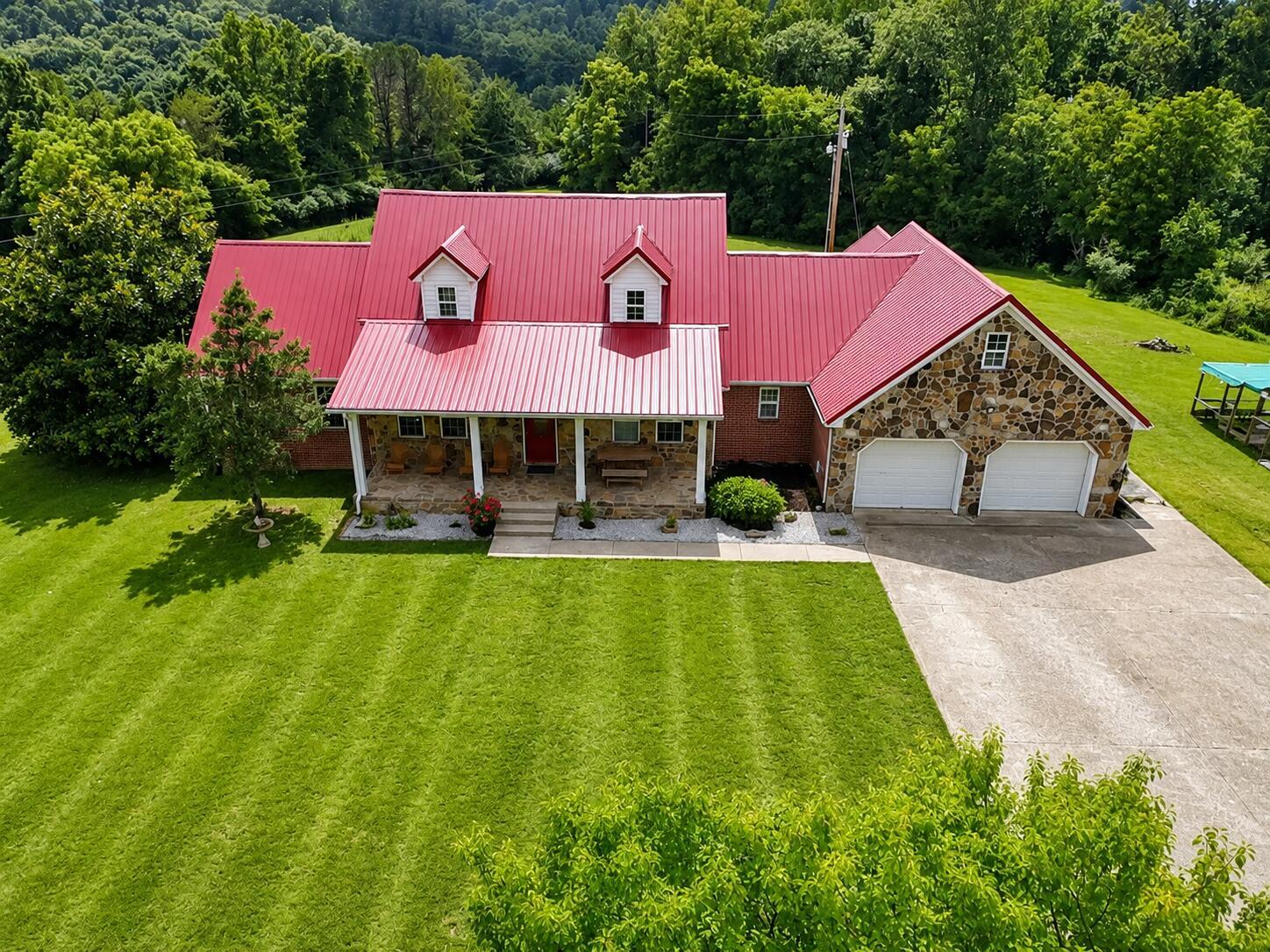 Image 1: A85D41DF-E837-4885-8B6F-53778FD22F91