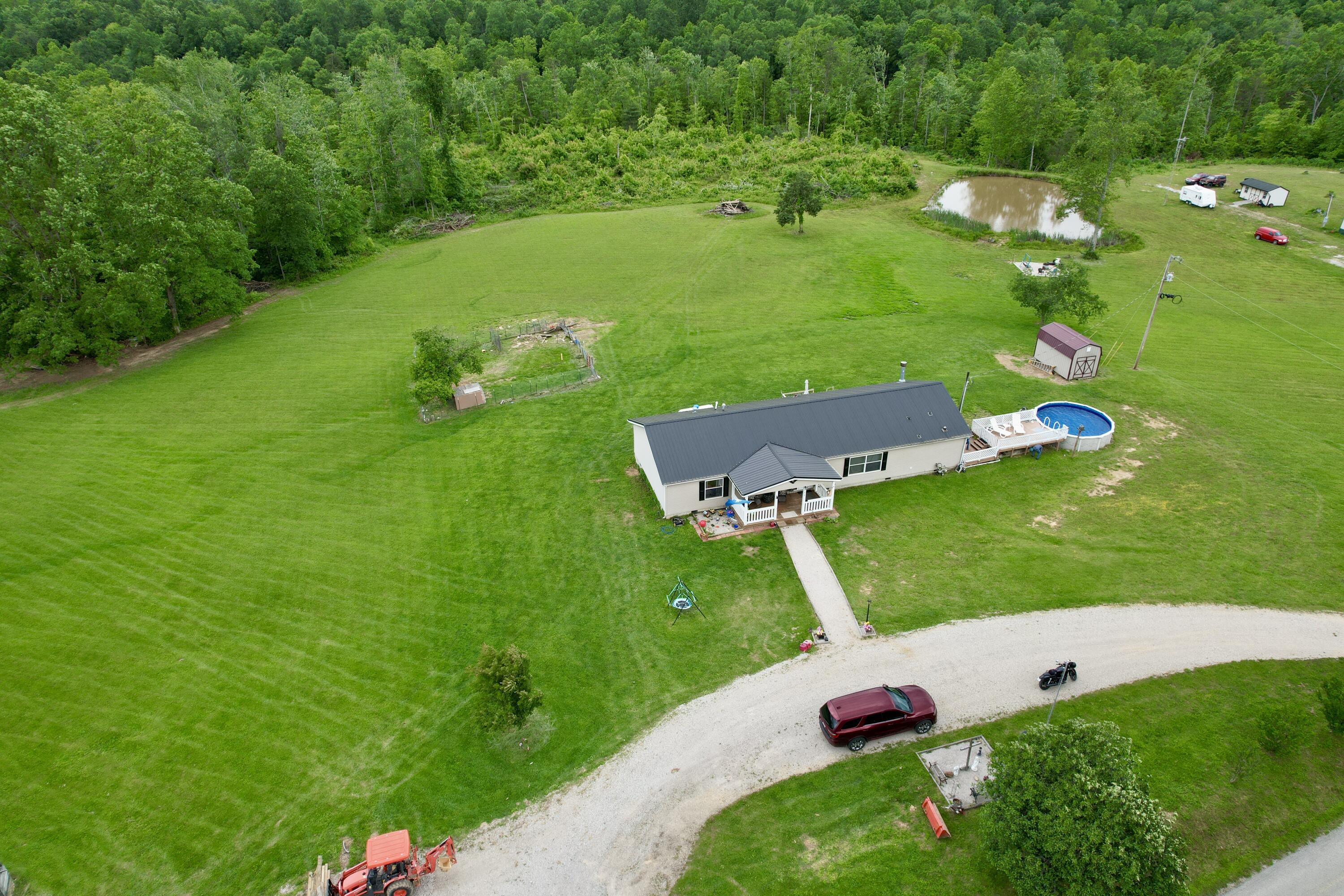 Image 2: BeckyLane81