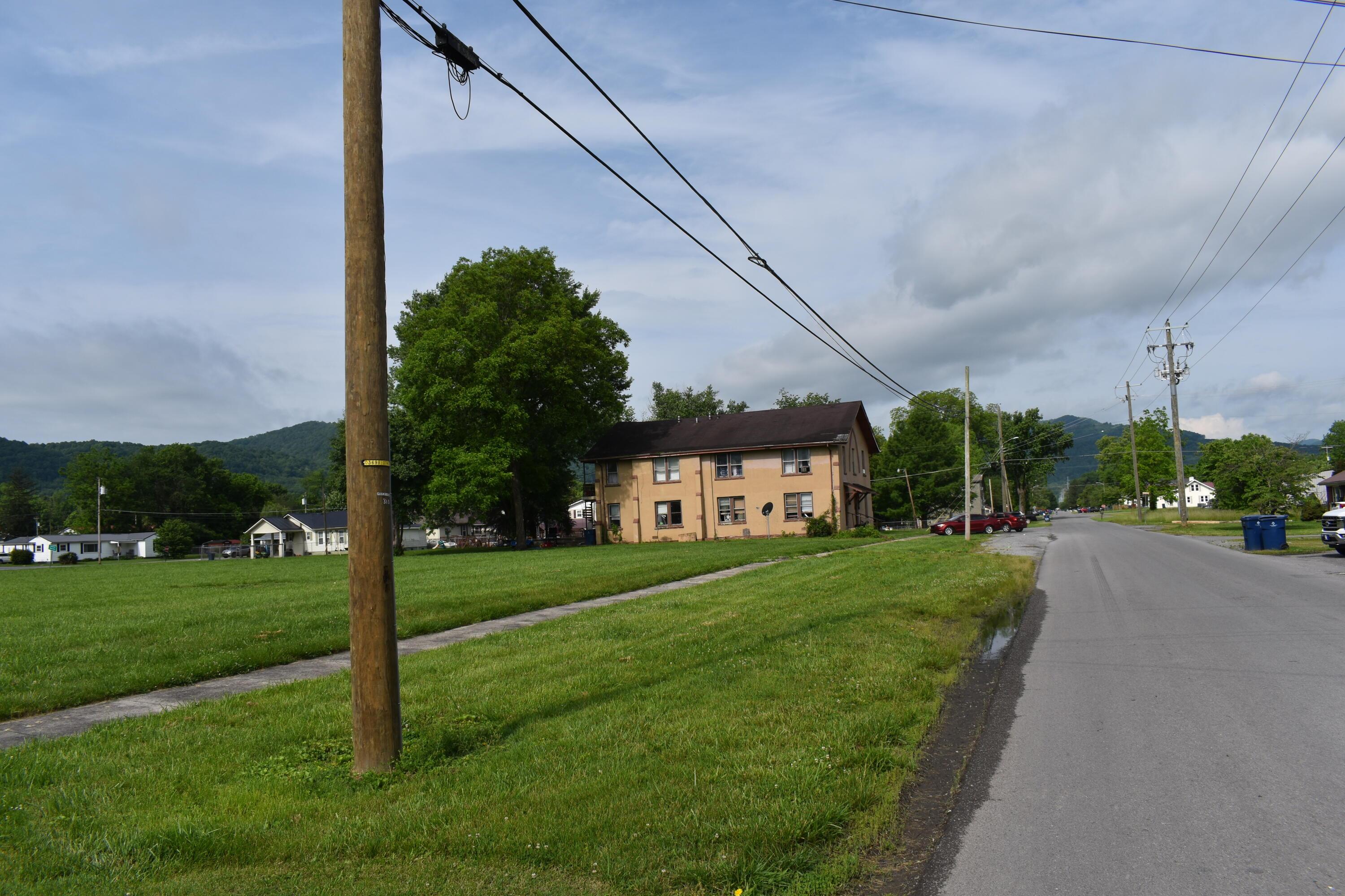 Image 3: DSC_0003