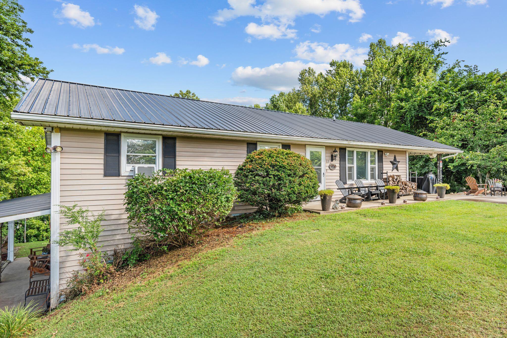 Image 2: 68_F2002547