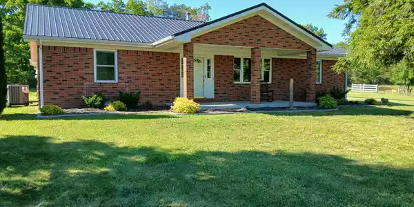3118 Hamilton Valley Road