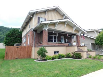 207 North Cumberland Avenue