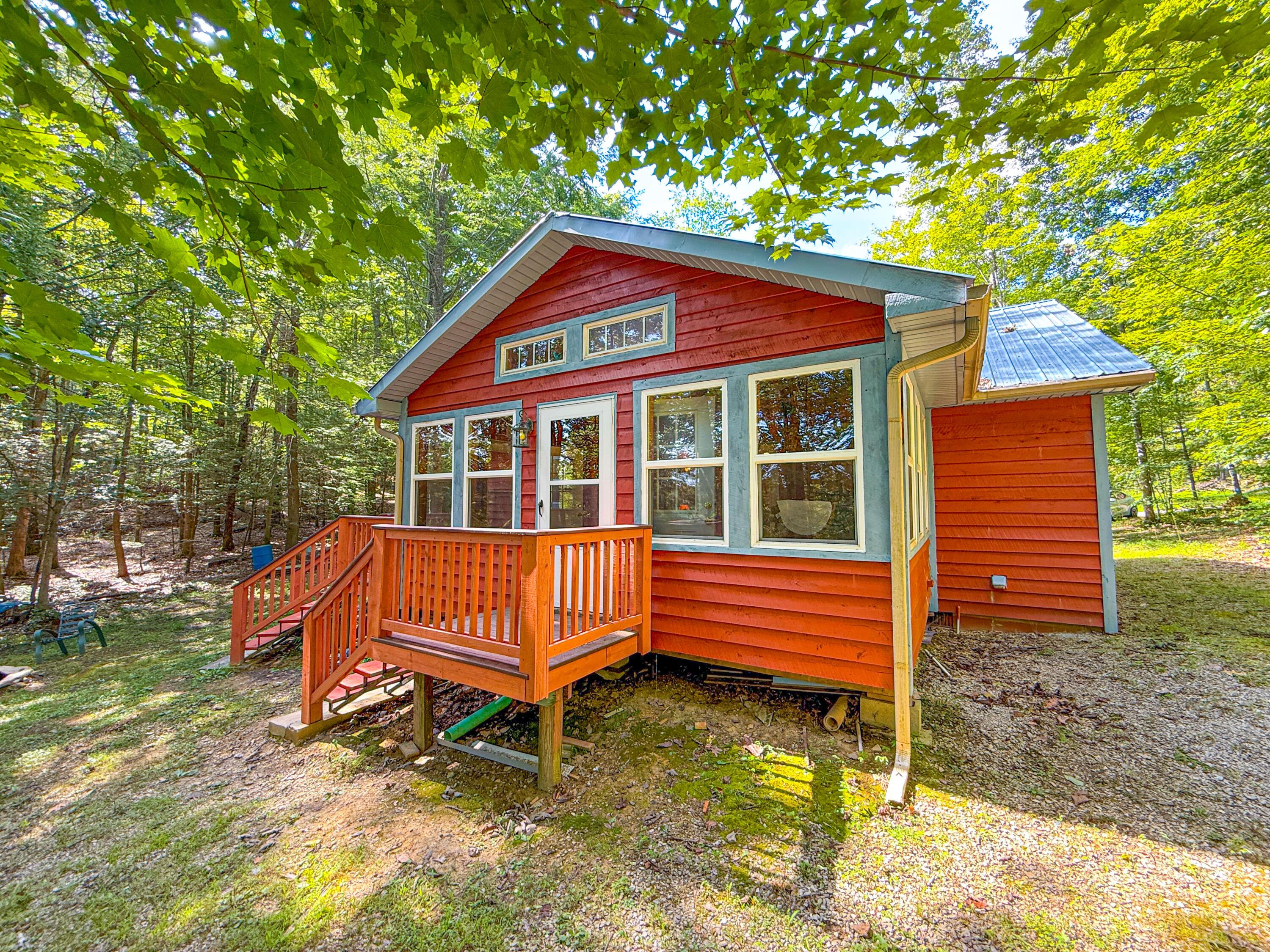 Image 2: 683CE6B1-DFB4-478E-989A-25FDF808B757