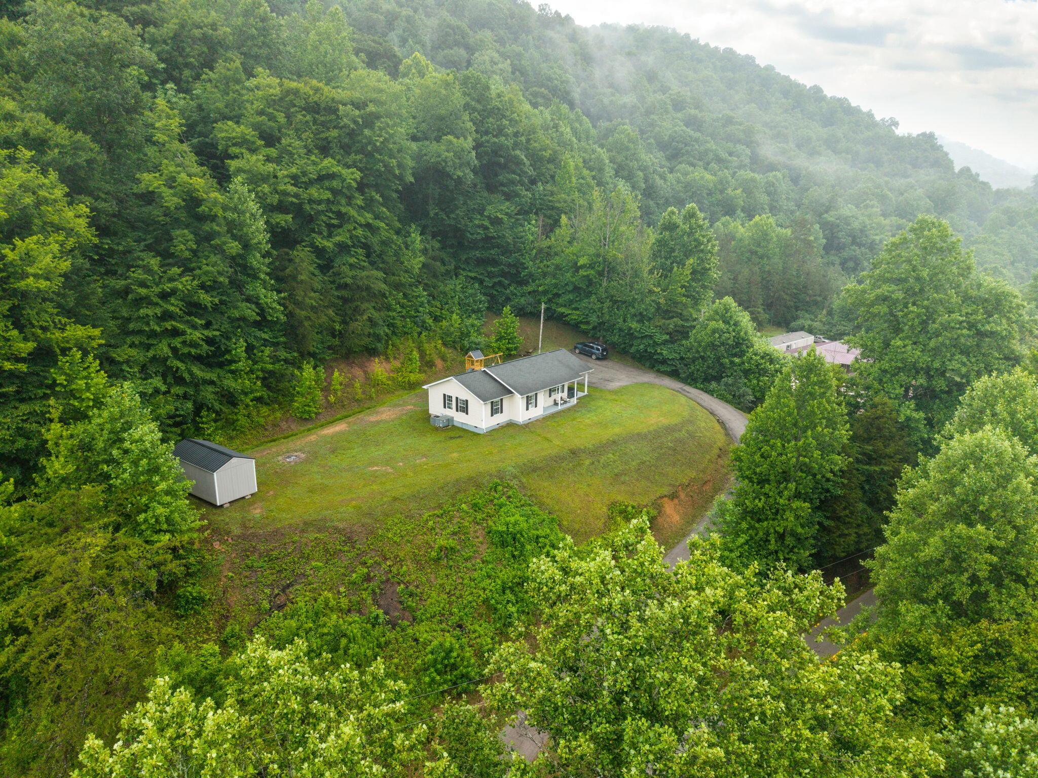 Image 2: 42-web-or-mls-DJI_20260623102212_0031_D