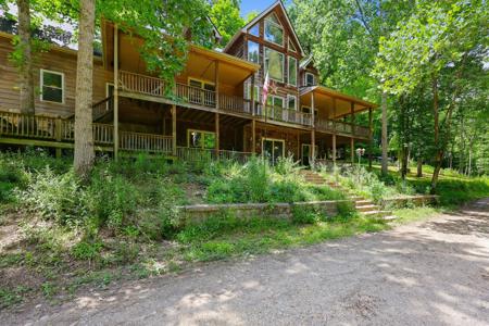 1840 Pleasant Valley Road