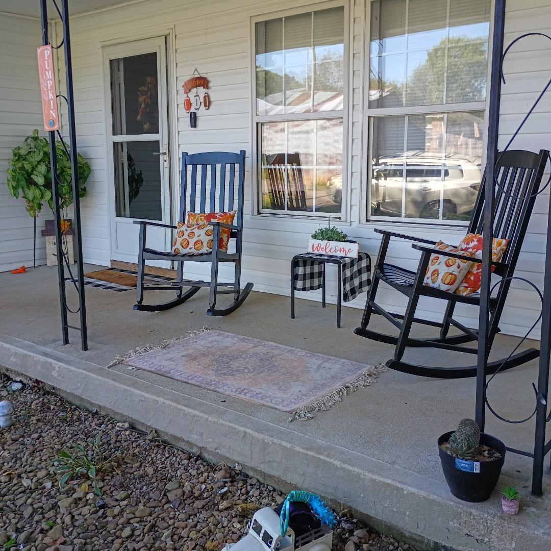 Image 2: thumbnail 4