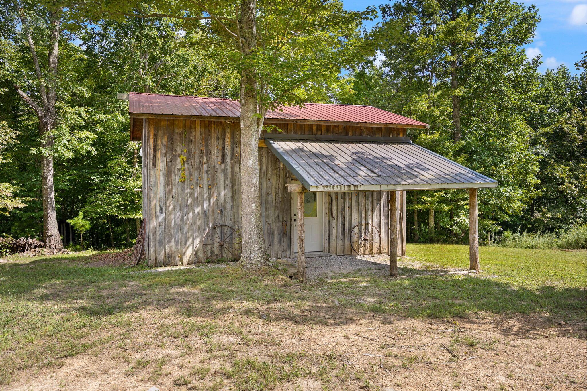 Image 3: 3-web-or-mls-413A3056