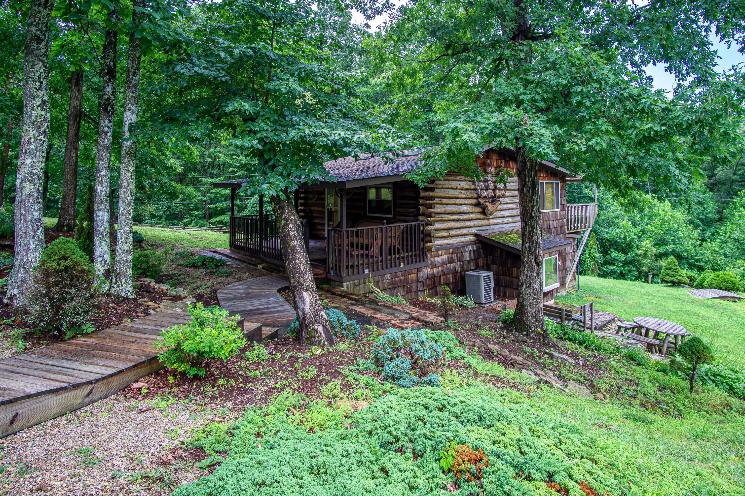 Image 4: DSC05906-HDR