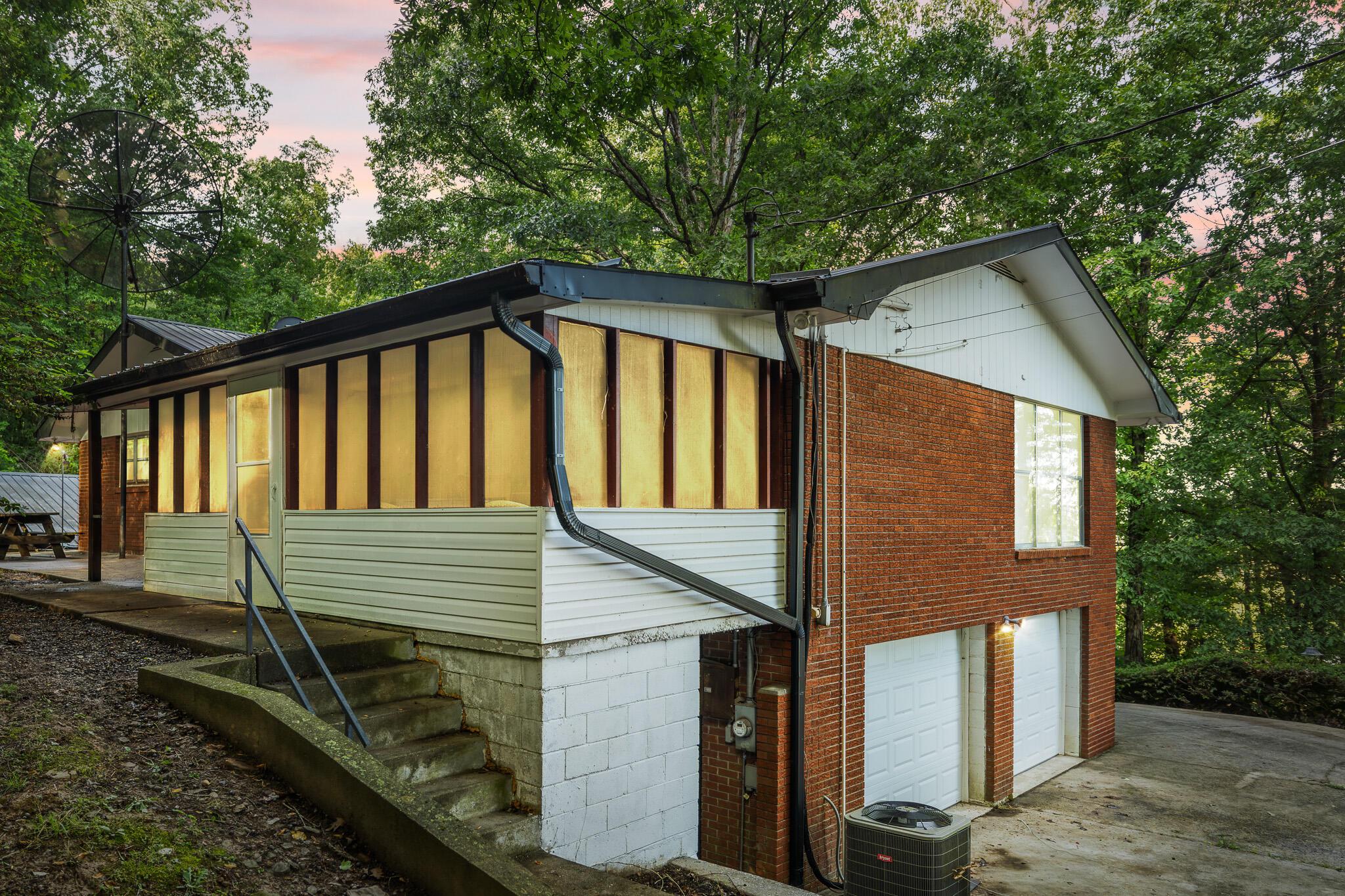 Image 4: Outside Back Twilght