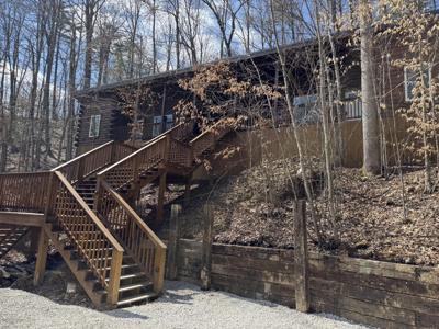 823 Paradise Drive
