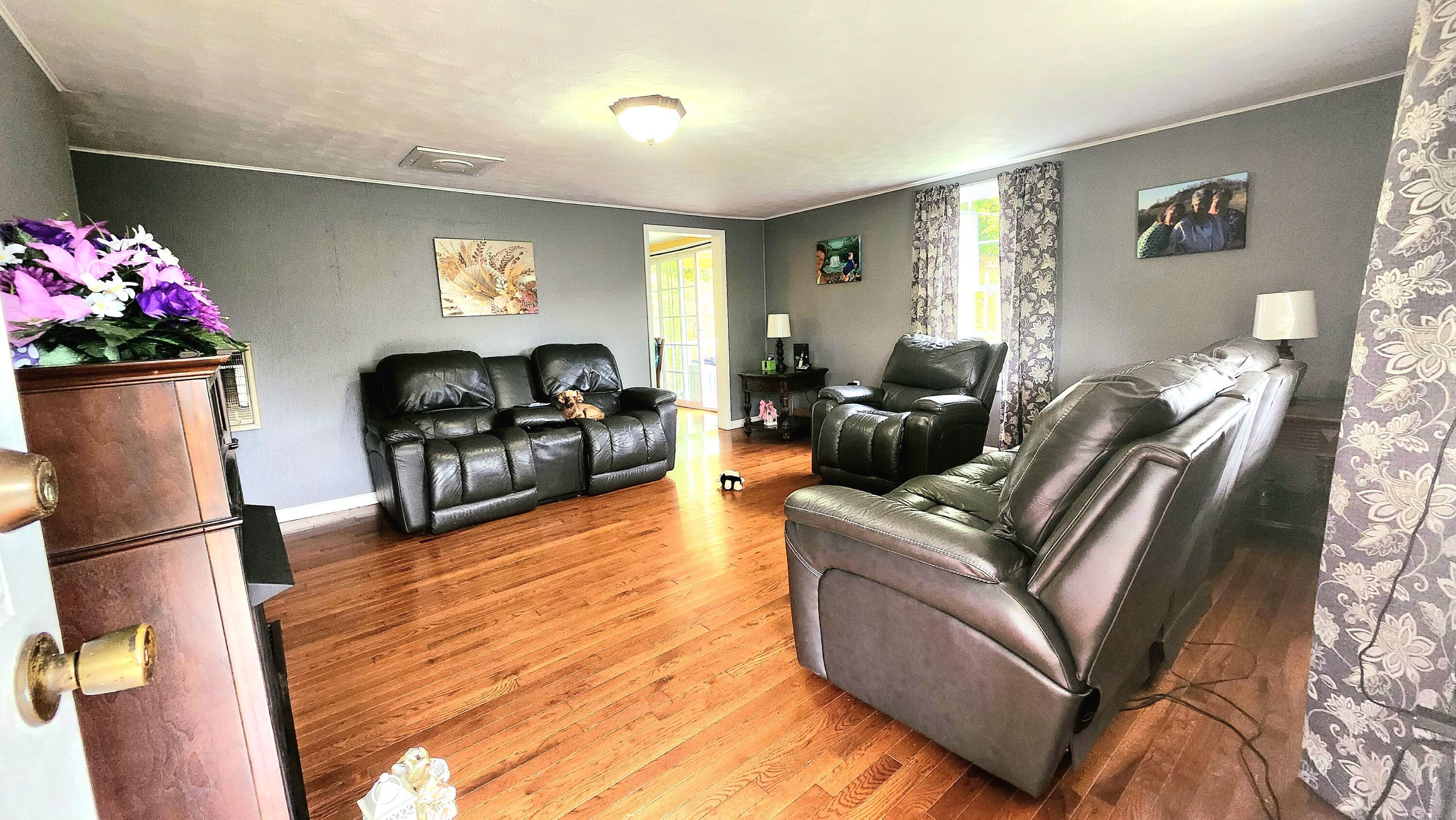 Image 4: 20250906_154800