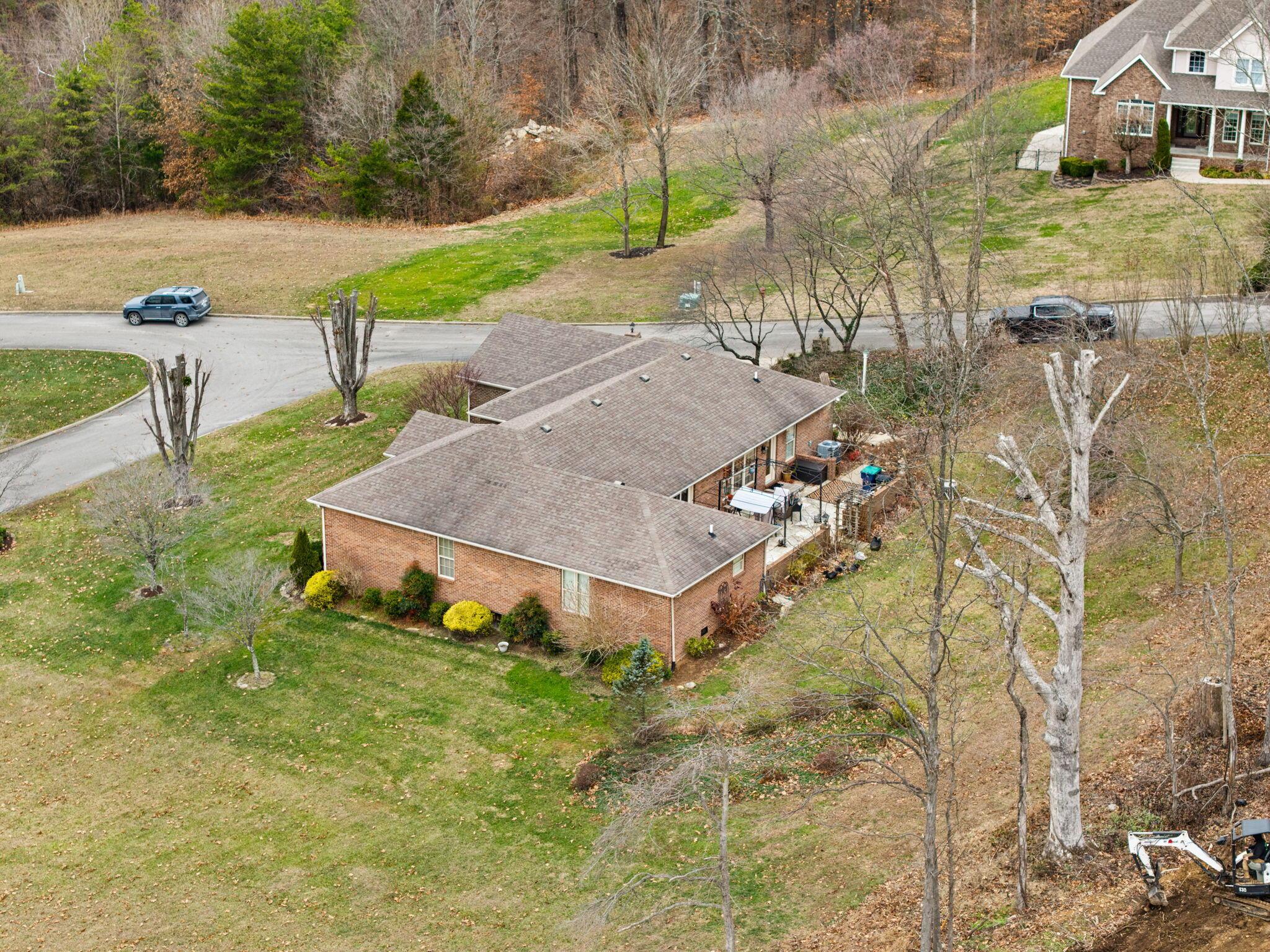 Image 4: 72-web-or-mls-DJI_20251210114051_0069_D