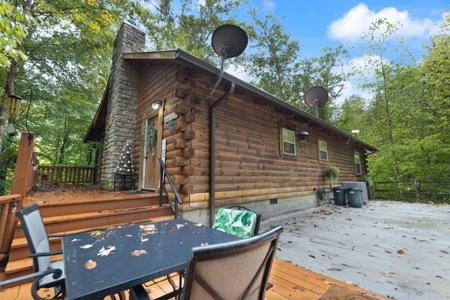 1105 Lower Hatcher Creek Road