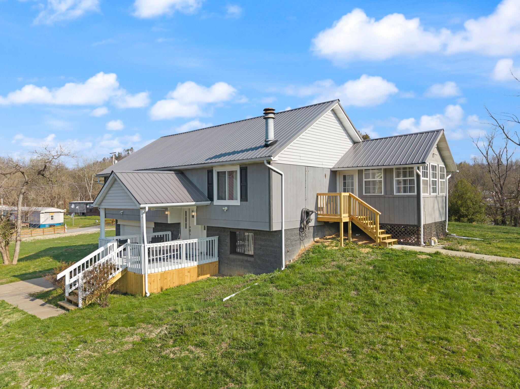 Image 3: 4-web-or-mls-DJI_20260314102745_0009_D