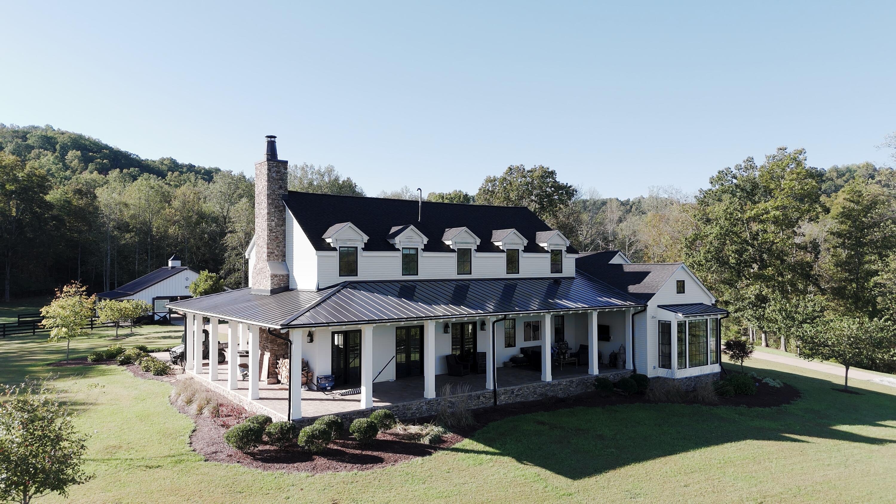 Image 3: Rear elevation