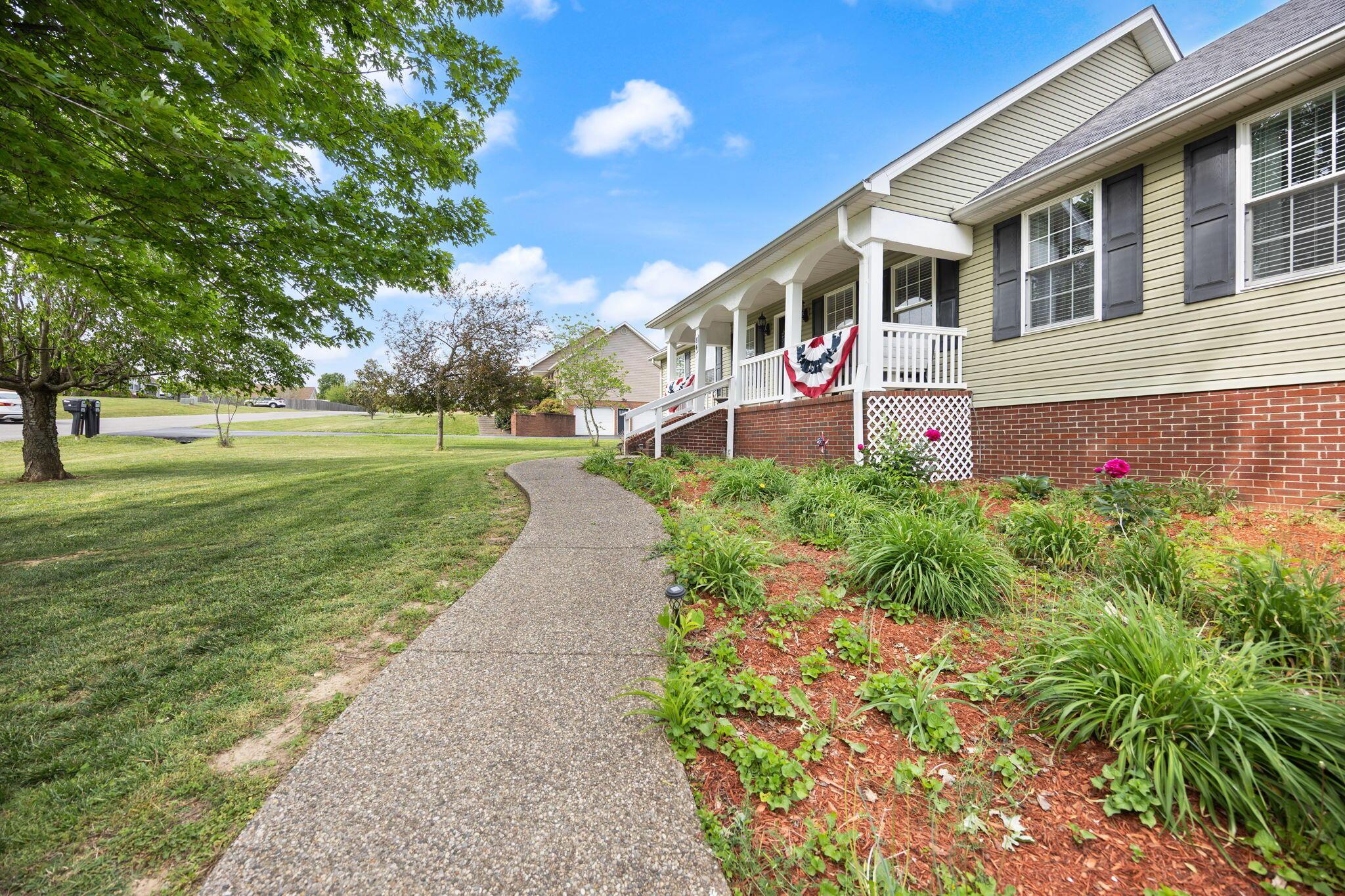 Image 4: 48-web-or-mls-413A1311