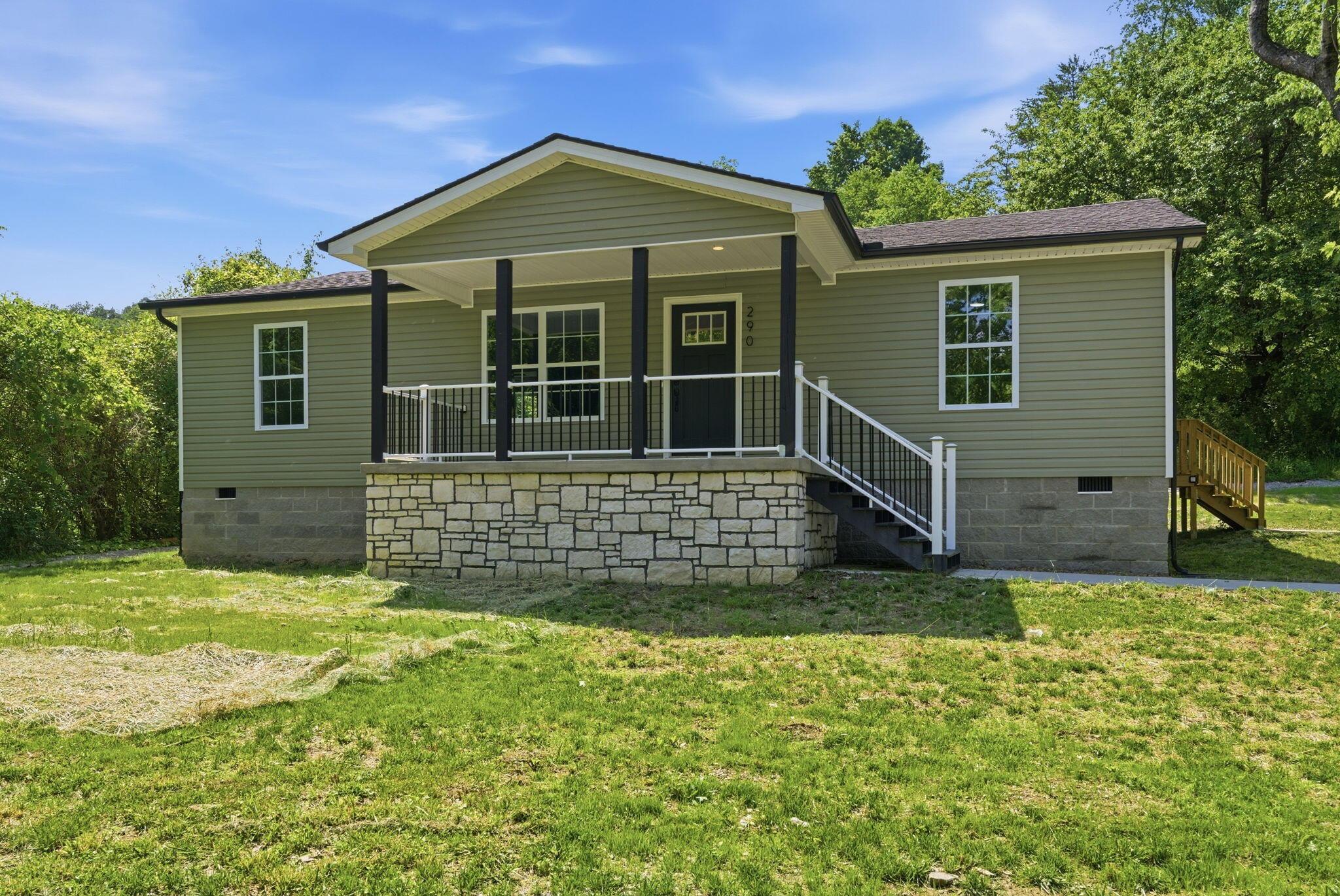 Image 1: 3-web-or-mls-028_DSC09032