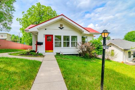 707 Poplar Street