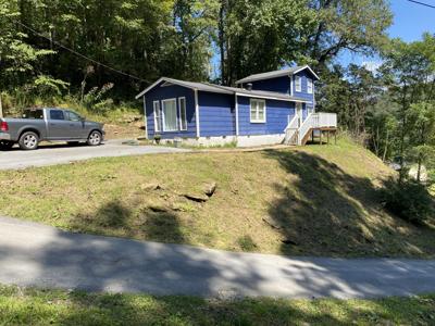 691 & 695 Blue Ridge Church Road