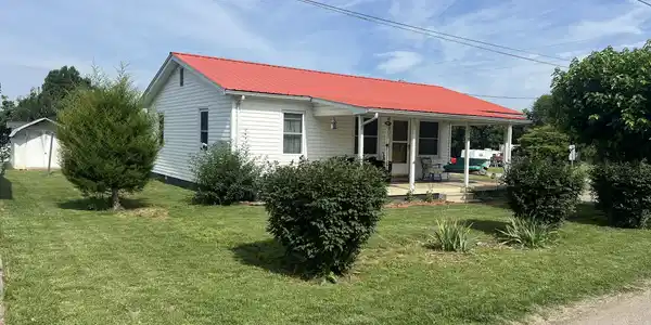 12 Maple Street