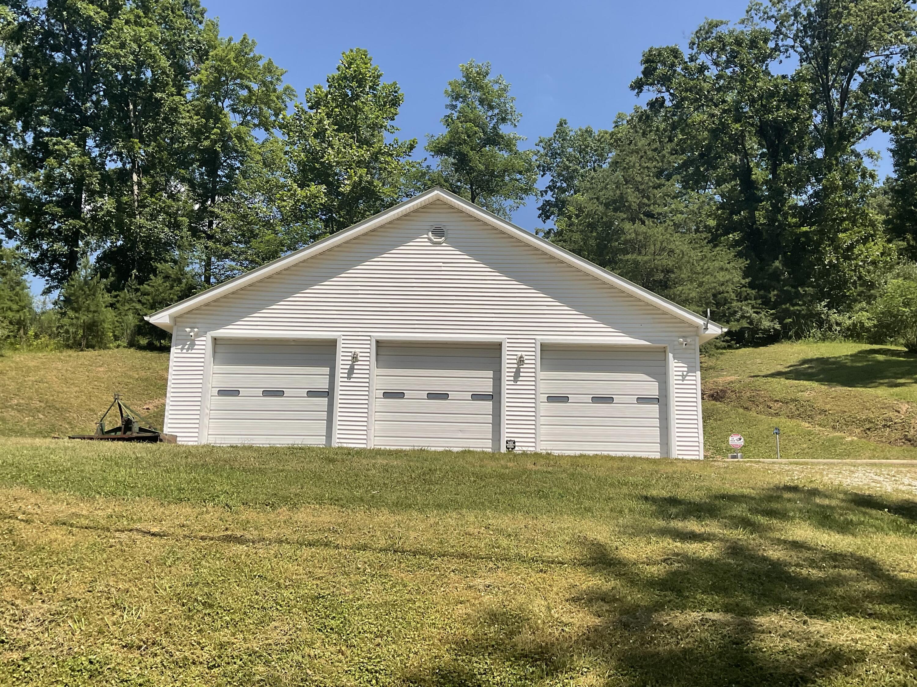 Image 4: A554AC75-F4D8-4327-90C2-79093A1A9B51