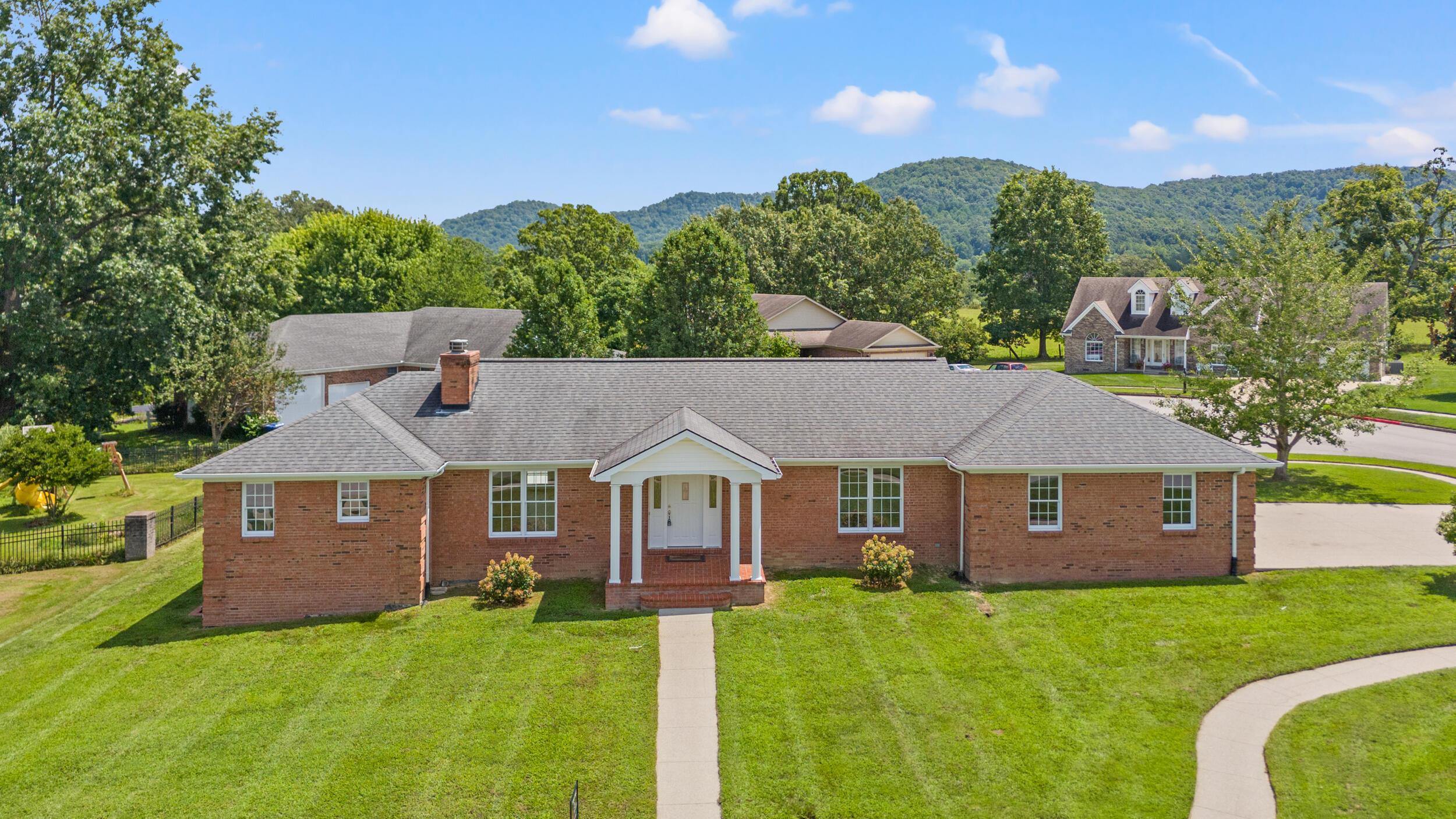 Image 1: Home for sale Berea