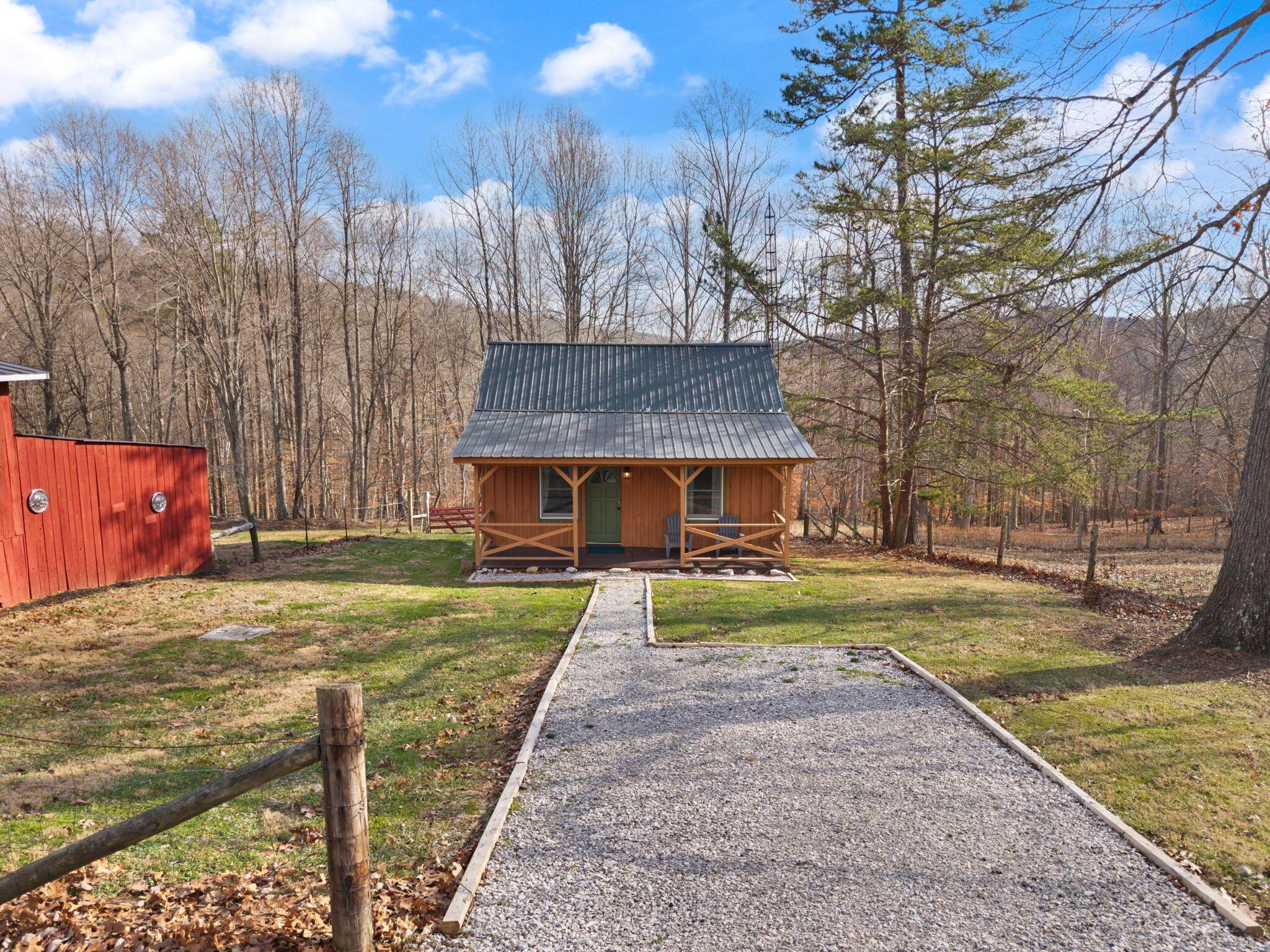 Image 3: Home and cabin for sale Kentucky 76