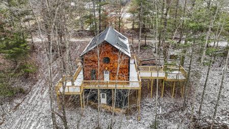 30 W Spencer Road