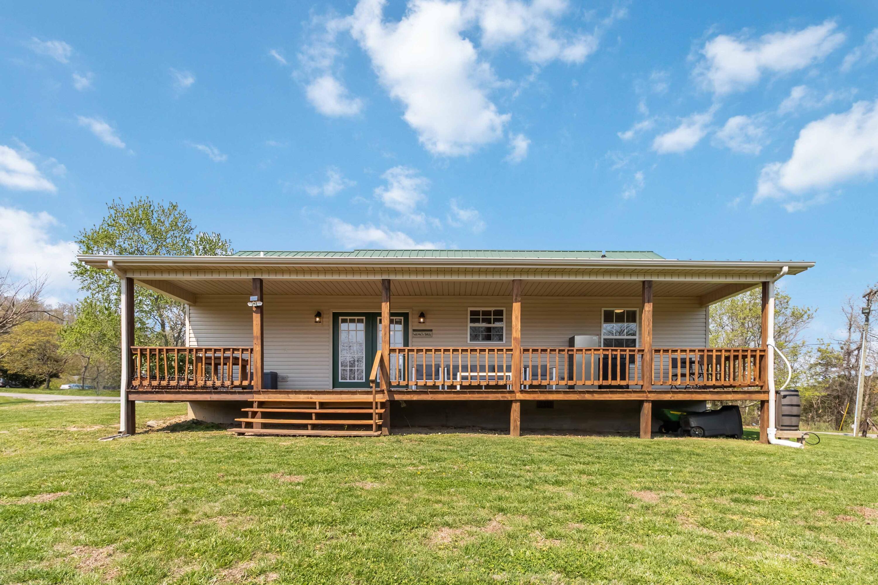 Image 2: Back Porch
