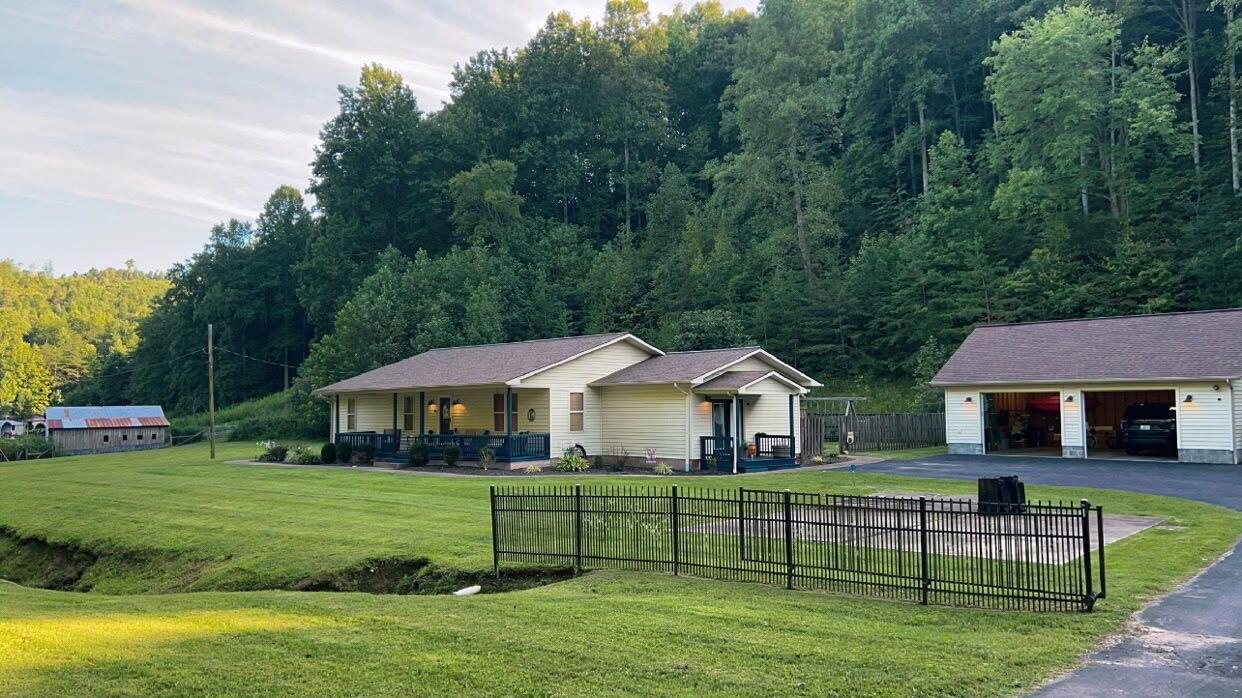 Image 2: 2576940795399251357