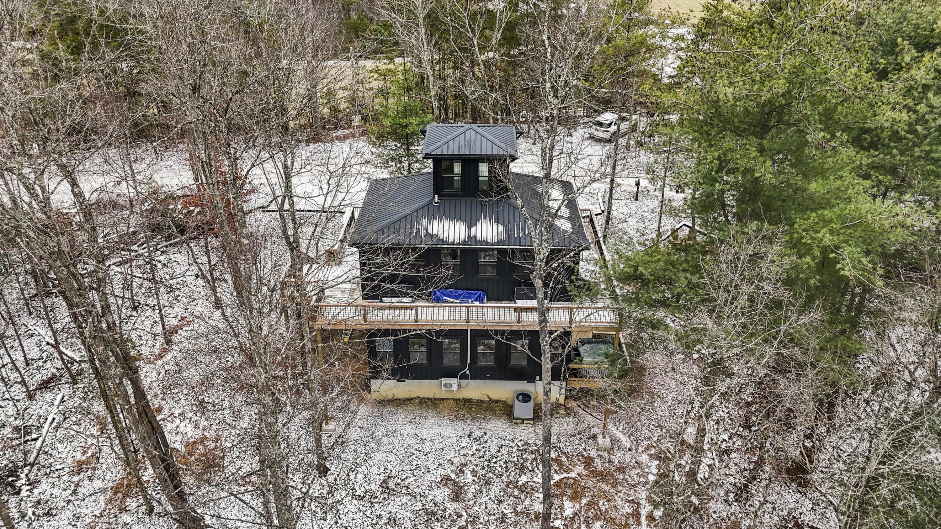 Image 3: DJI_20251216114200_0083_D