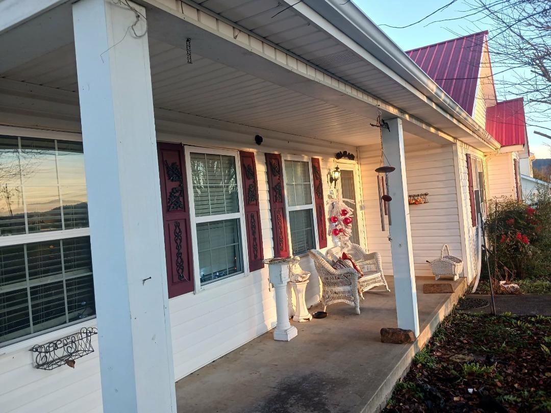 Image 2: thumbnail 18