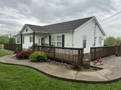 2605 Bee Lick Road