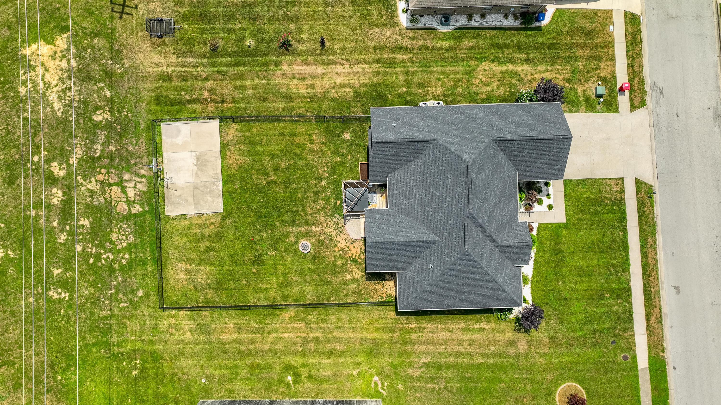 Image 4: 310 Bocote Dr.-11