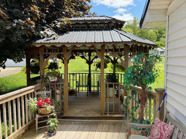 Image 4: Gazebo