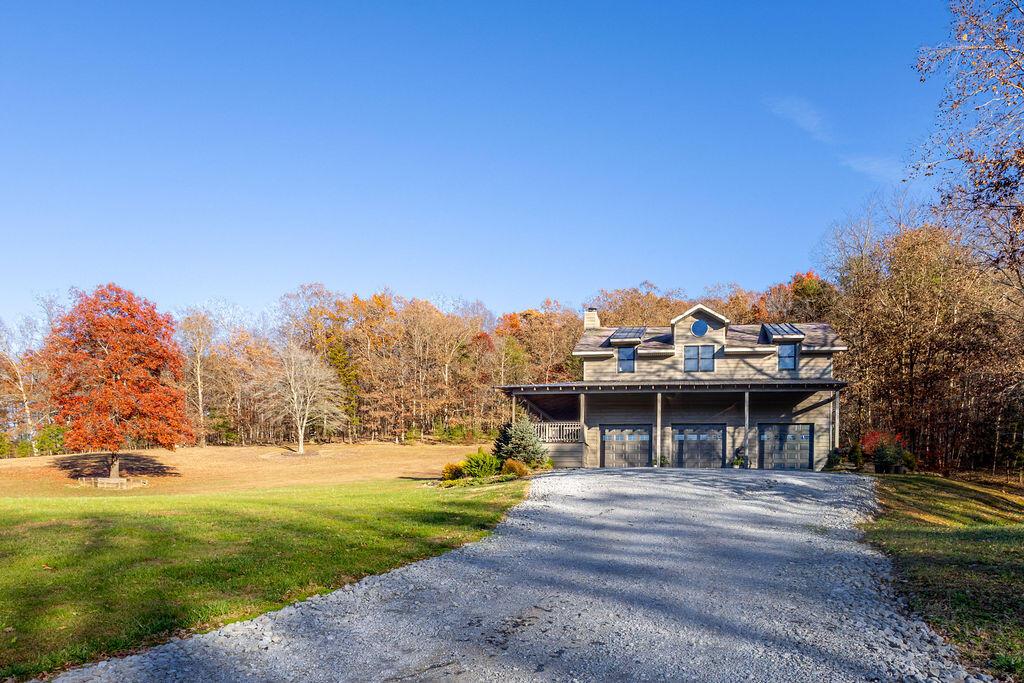 Image 2: 656WolfRunRd3