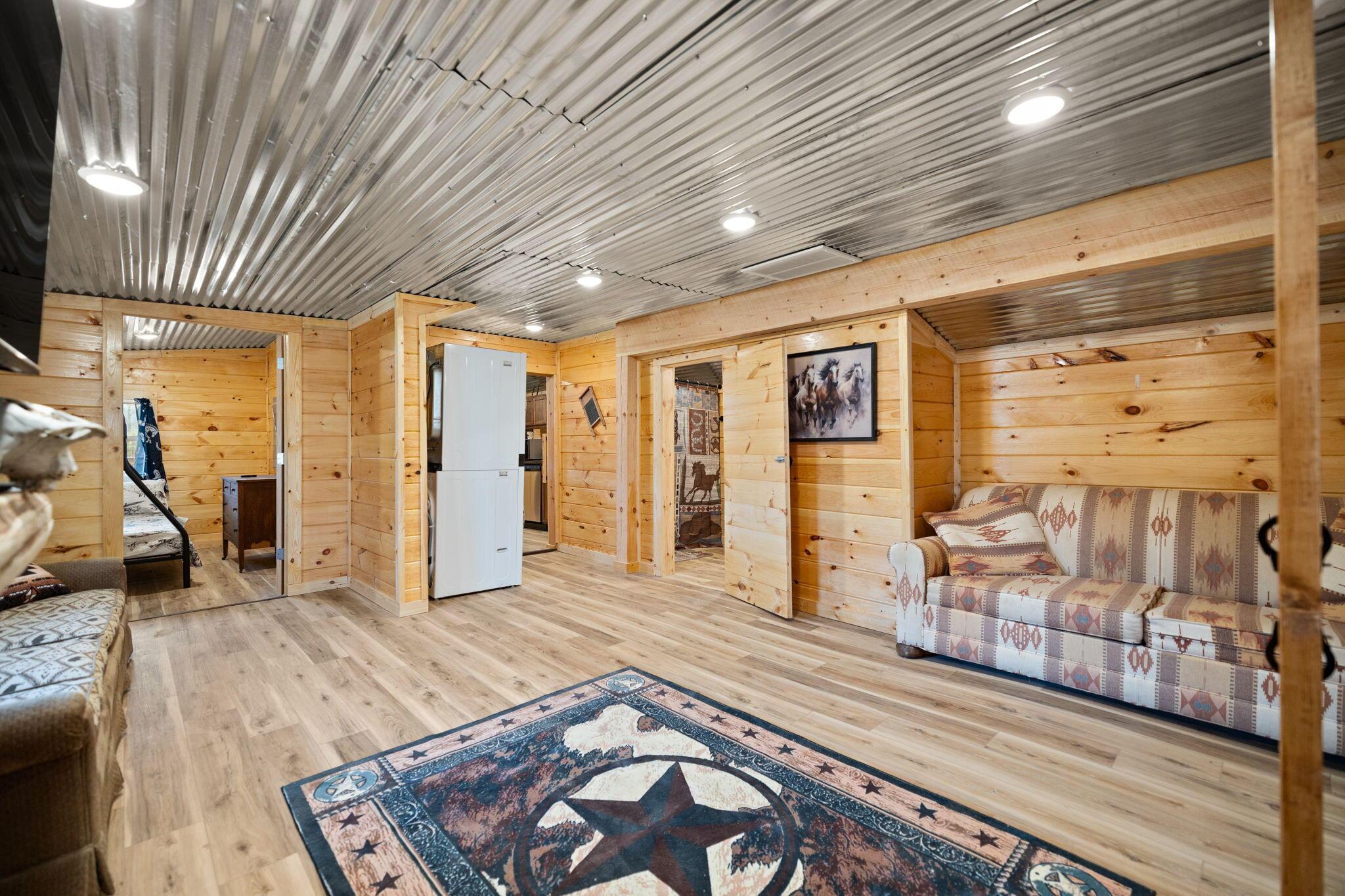 Image 4: 4-web-or-mls-118A4995