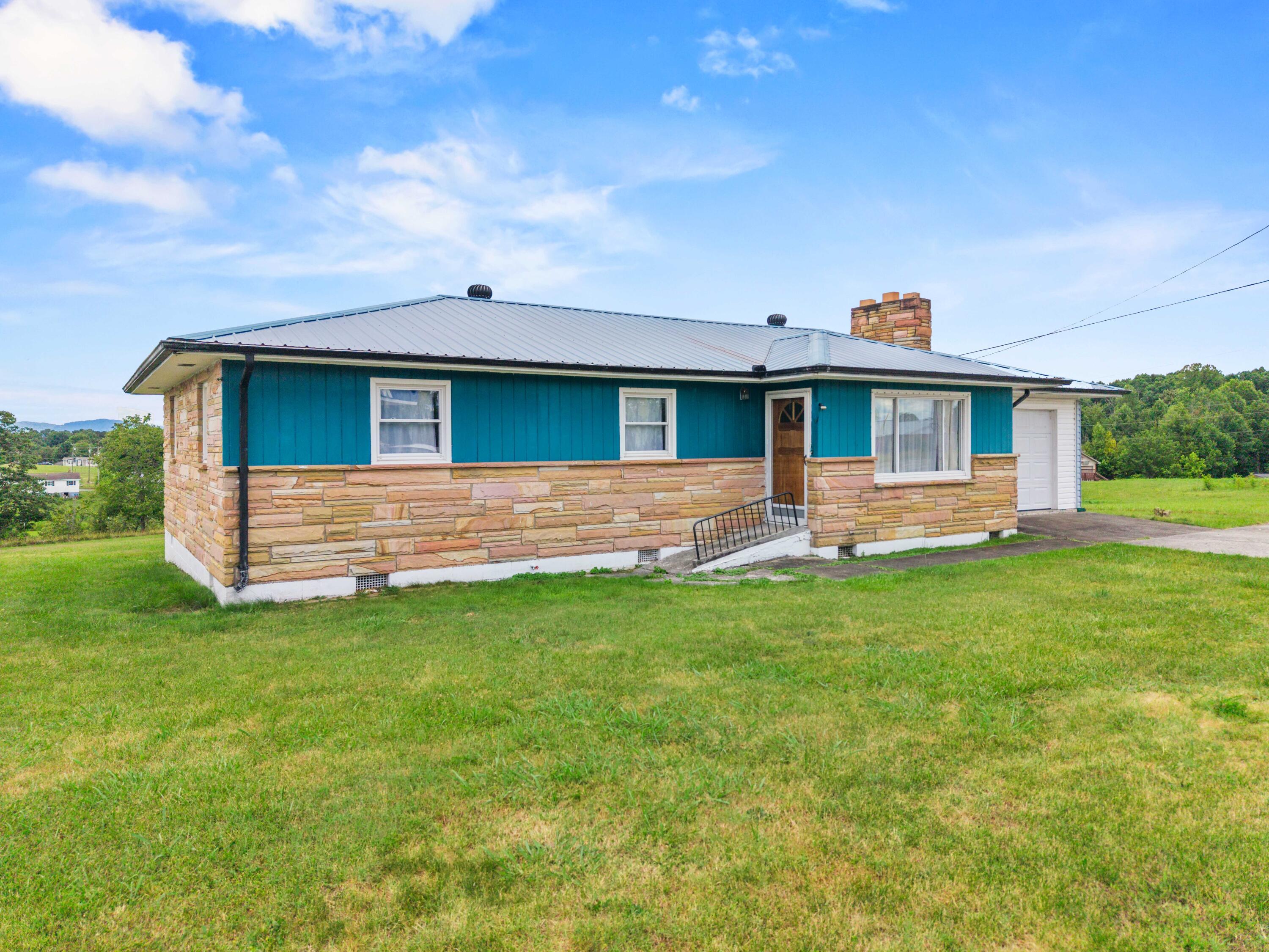 Image 1: 1044 E Hwy 2792 Photo-35