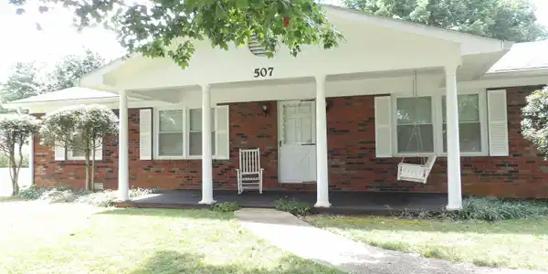 507 Lockett Street