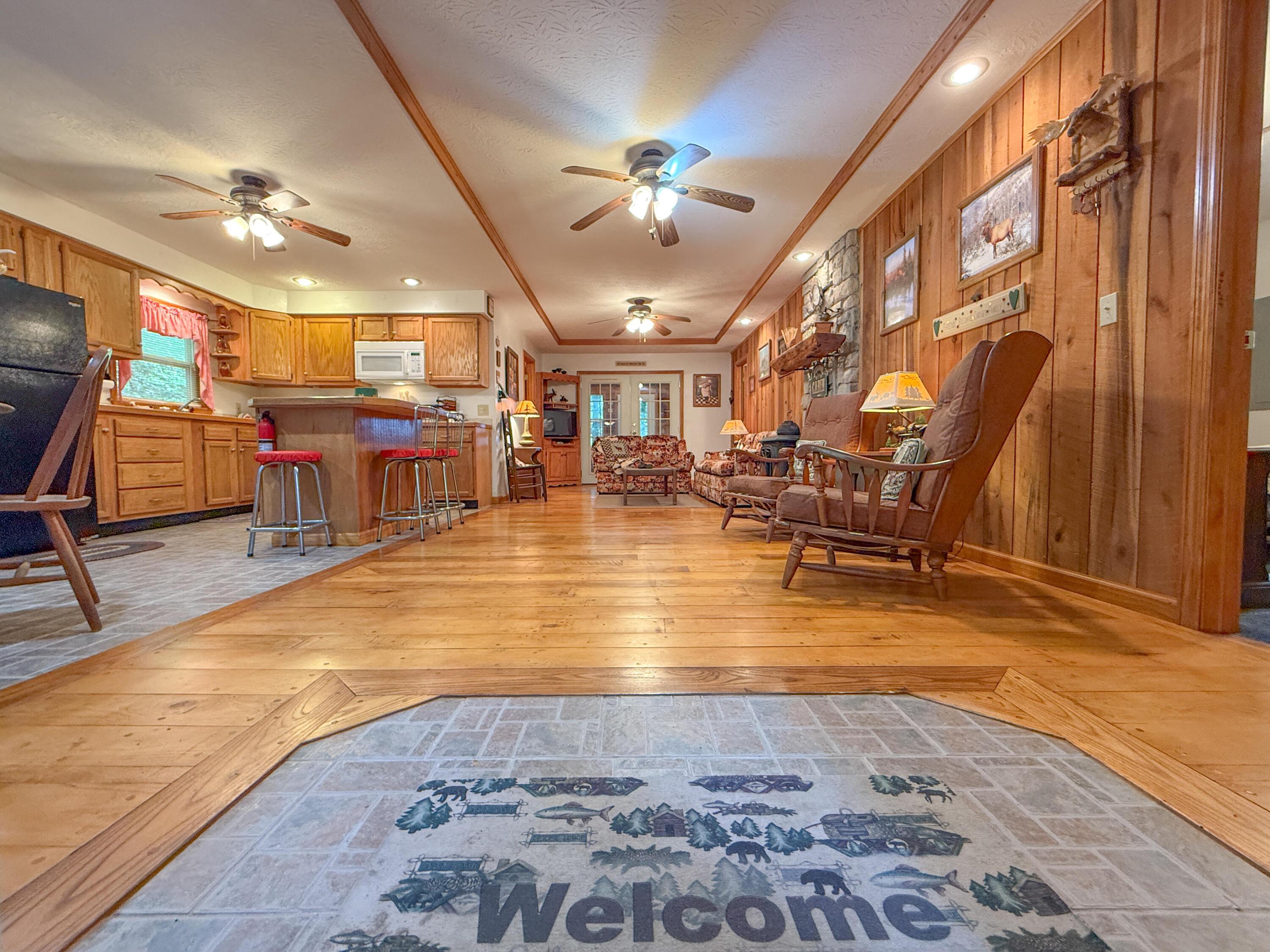 Image 3: BA776B7E-EDC2-4C55-9CCE-159E2A71E27E