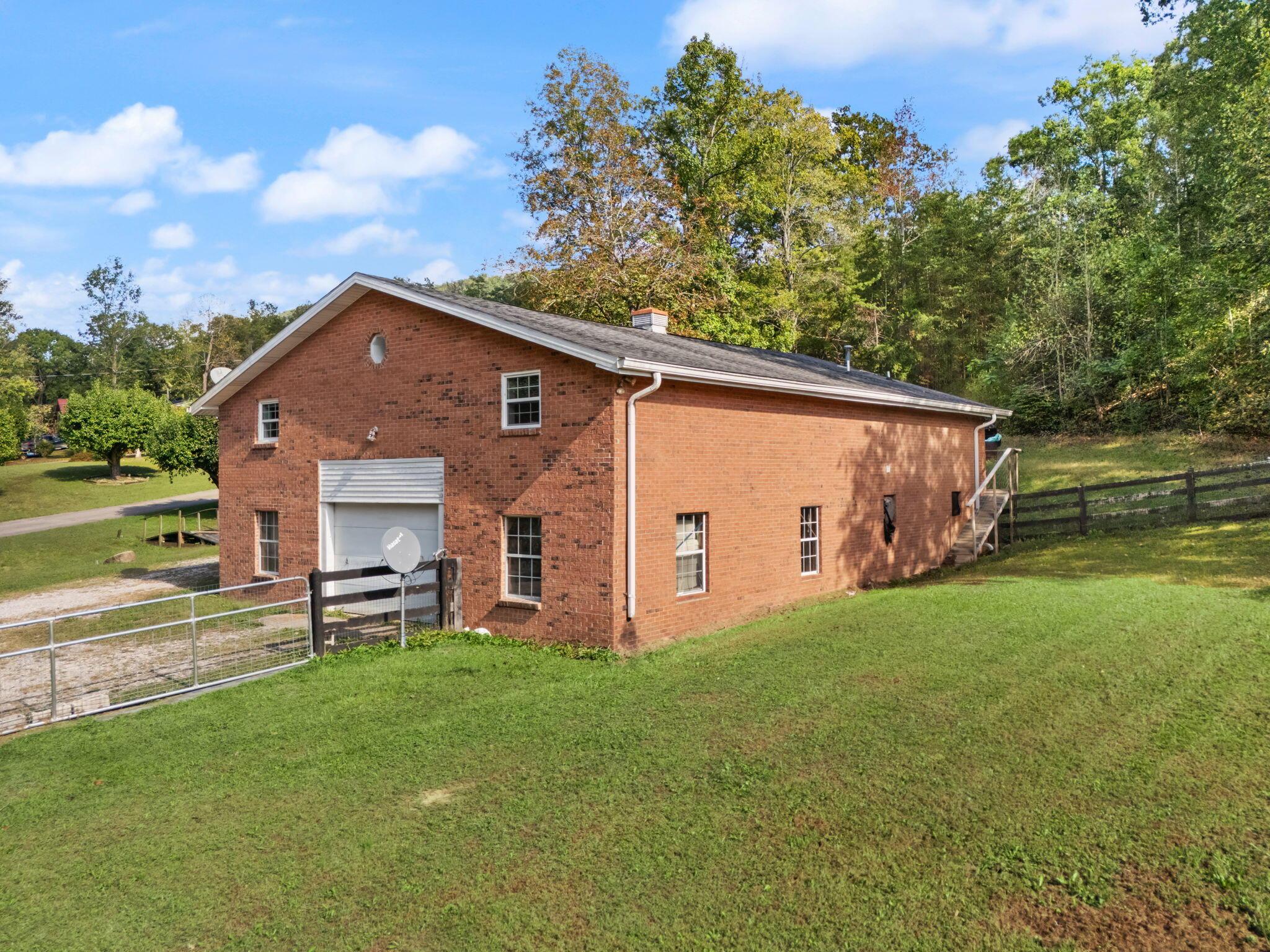 Image 3: 110-web-or-mls-DJI_20251003155410_0213_D