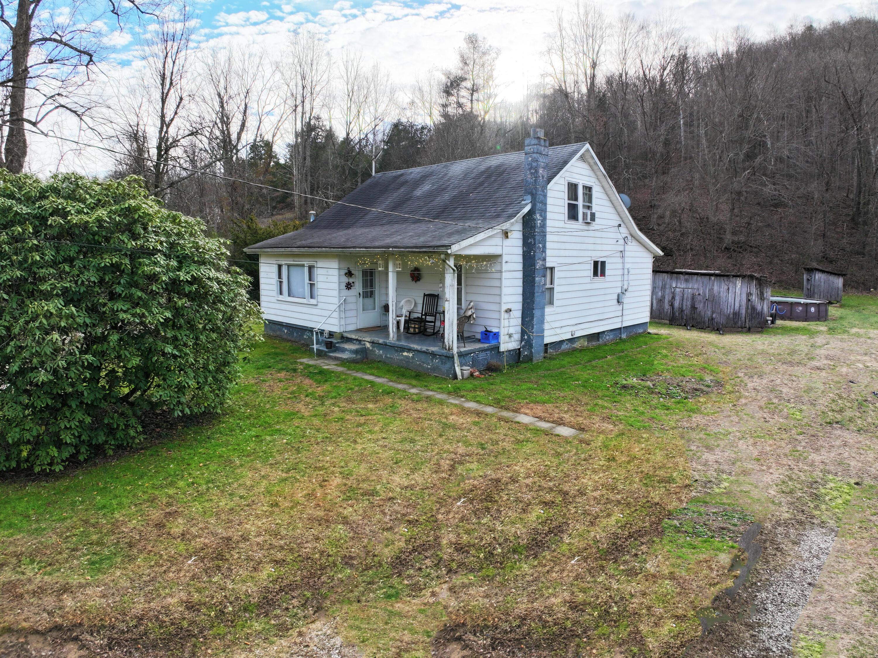 Image 2: 1643 Sq feet!