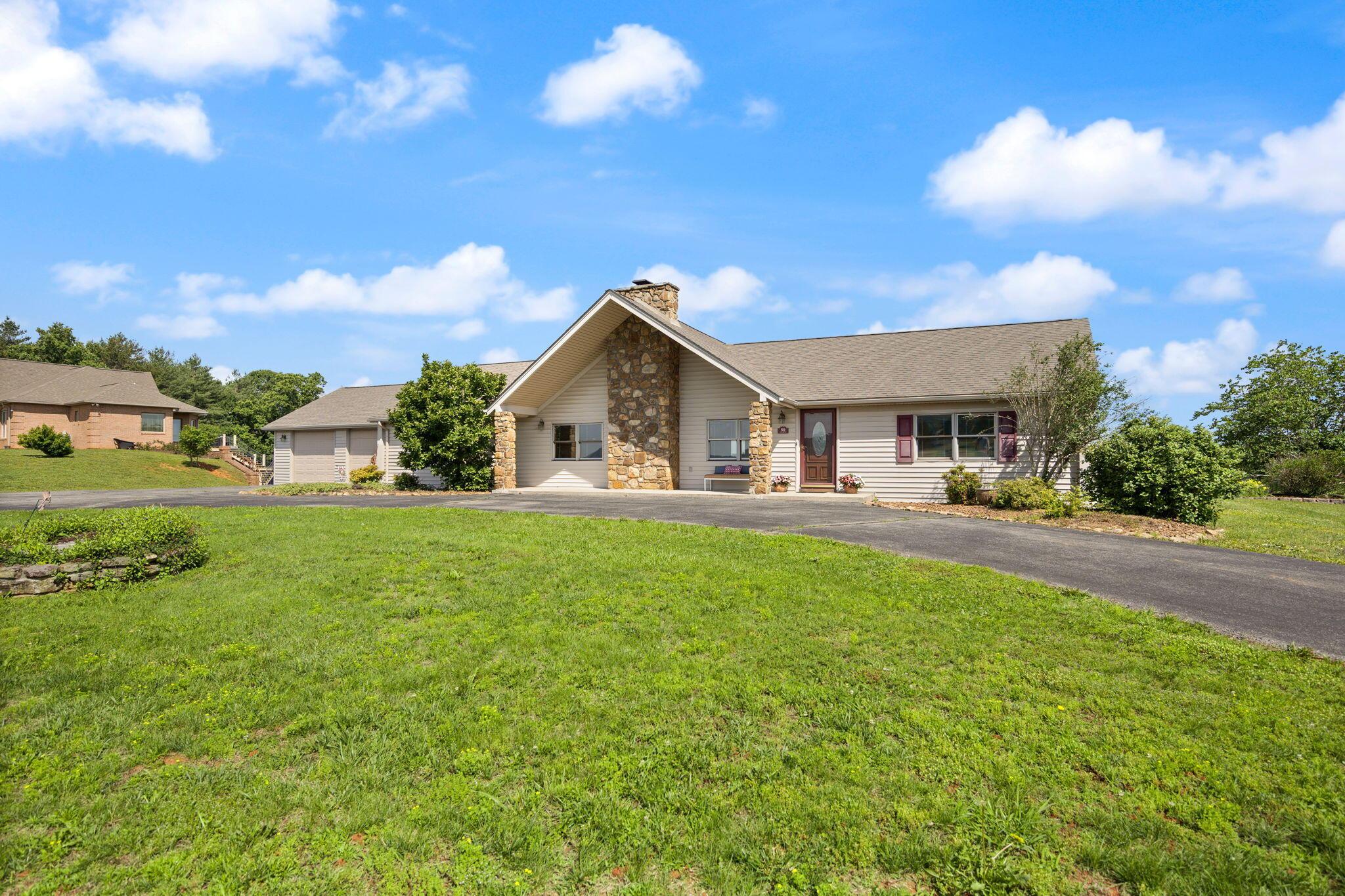 Image 4: 4-web-or-mls-413A8601