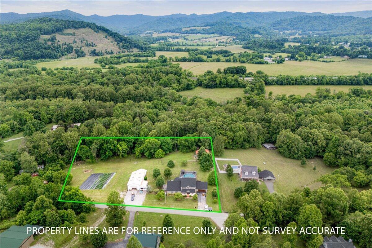 Image 4: 03-Aerial