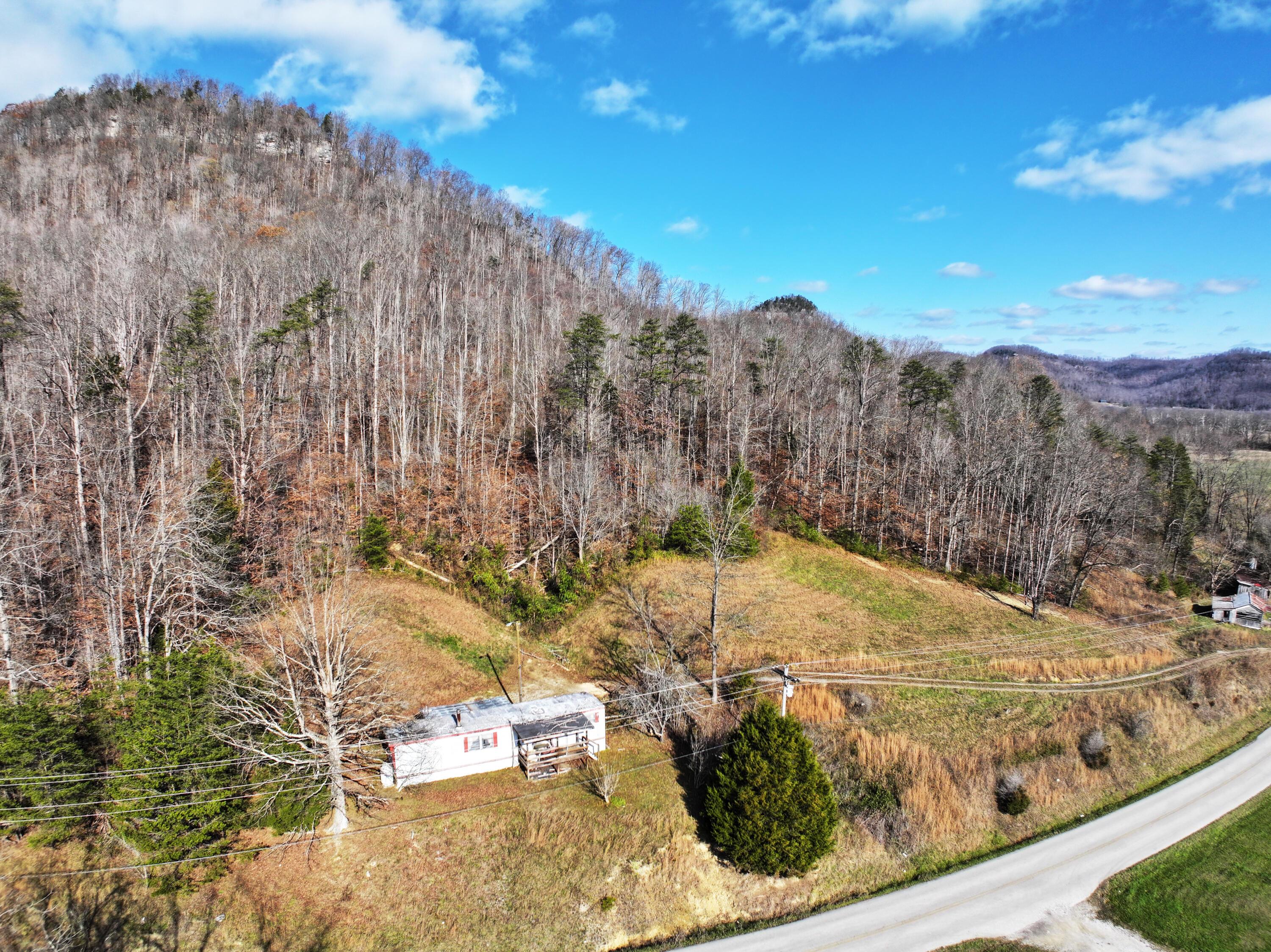 Image 4: Additional house seats!