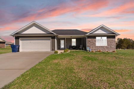 467 Lone Oak Drive